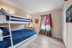 Family 4BR Home w/ Resort Pool Near Disney