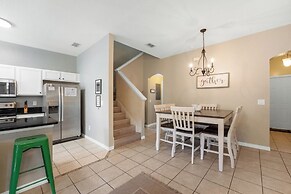 Family 4BR Home w/ Resort Pool Near Disney