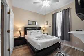 Family 4BR Home w/ Resort Pool Near Disney