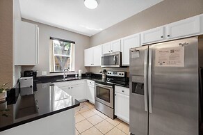 Family 4BR Home w/ Resort Pool Near Disney