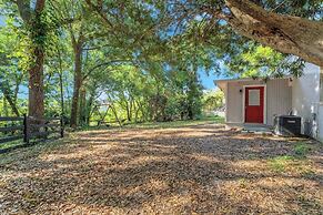 Modern Family Retreat Near Orlando Attractions