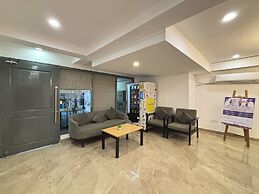 Housr Sector 49 Gurgaon Near Spaze IT