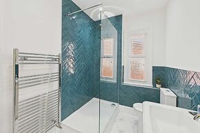 Host Stay Admiral s View