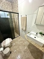 Casa Central 3 suites e piscina 10 pax