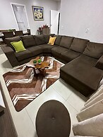 Casa Central 3 suites e piscina 10 pax