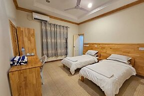 Kuri Himandhoo Inn