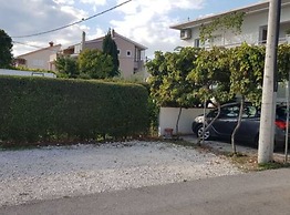 Garden Oasis - Kaštel Lukšić