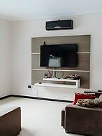 Casa Central piscina e AC para 8 hospede