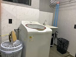 Casa Central piscina e AC para 8 hospede