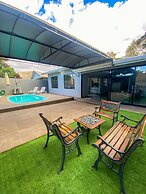 Casa Central piscina e AC para 8 hospede