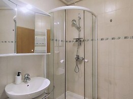 Kruge Luxury