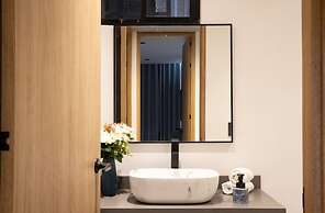 Tranquil Stadio Suite Rosa Negra