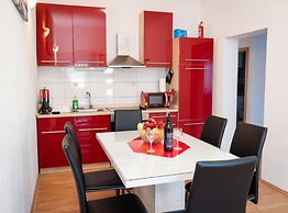 Dalmatian Apartments Bilice