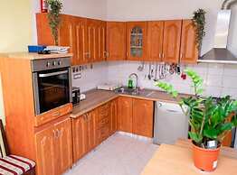 Dalmatian Apartments Bilice