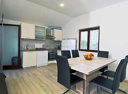 Dalmatian Apartments Bilice
