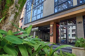 Stadio Comfort Jacuzzi Rosa Negra Aparta-suite