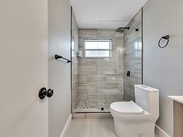 Cozy 1BR Seaside, Steps to Hollywood Beach & More