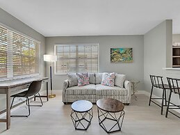 Cozy 1BR Seaside, Steps to Hollywood Beach & More