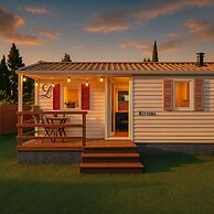 Coastal Bloom Pool & Garden Stay