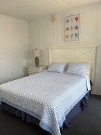 Harris Sea Ranch Motel