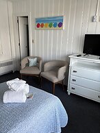 Harris Sea Ranch Motel