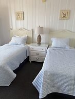 Harris Sea Ranch Motel