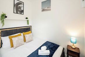 Superb 3bedroom House in Greenwich With Parking
