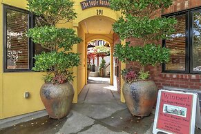 The Eagle Harbor Inn