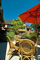 The Eagle Harbor Inn