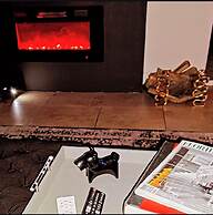 Chic 3 BR w/ Pool Near Disney Magic