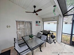 Chic 3 BR w/ Pool Near Disney Magic