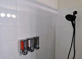 Chic 3 BR w/ Pool Near Disney Magic