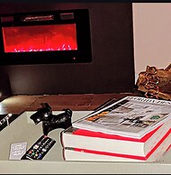 Chic 3 BR w/ Pool Near Disney Magic