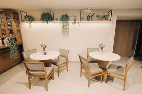 JARDIM DO RIO SUÍTES