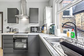 Superb 3bed Fulham Palace Retreat