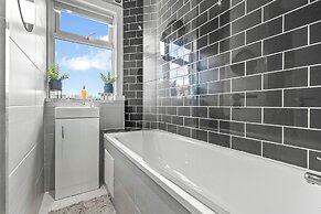Superb 3bed Fulham Palace Retreat