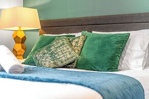 Superb 3bed Fulham Palace Retreat