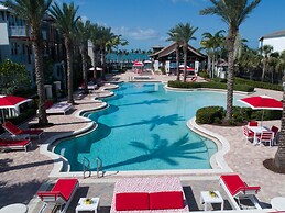 Marlin Bay Resort & Marina