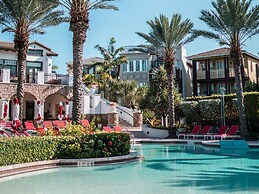 Marlin Bay Resort & Marina