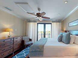 Marlin Bay Resort & Marina