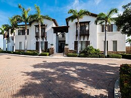 Marlin Bay Resort & Marina