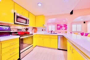 Pink Luxe Spa Retreat San Diego