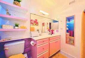 Pink Luxe Spa Retreat San Diego