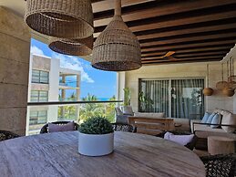 Casa Cantaro Ocean View in La Amada Residences