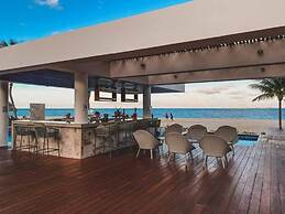 Casa Cantaro Ocean View in La Amada Residences