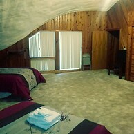 HOUSE OF FUTURE MASTER BEDROOM LANSING