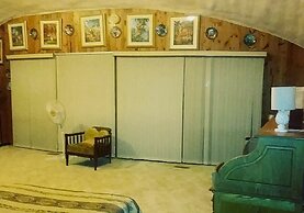 HOUSE OF FUTURE MASTER BEDROOM LANSING