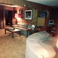HOUSE OF FUTURE MASTER BEDROOM LANSING
