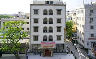 HOTEL SAFRRON STAY