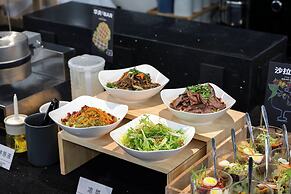 Pudong Airport  Light Residence Hotel